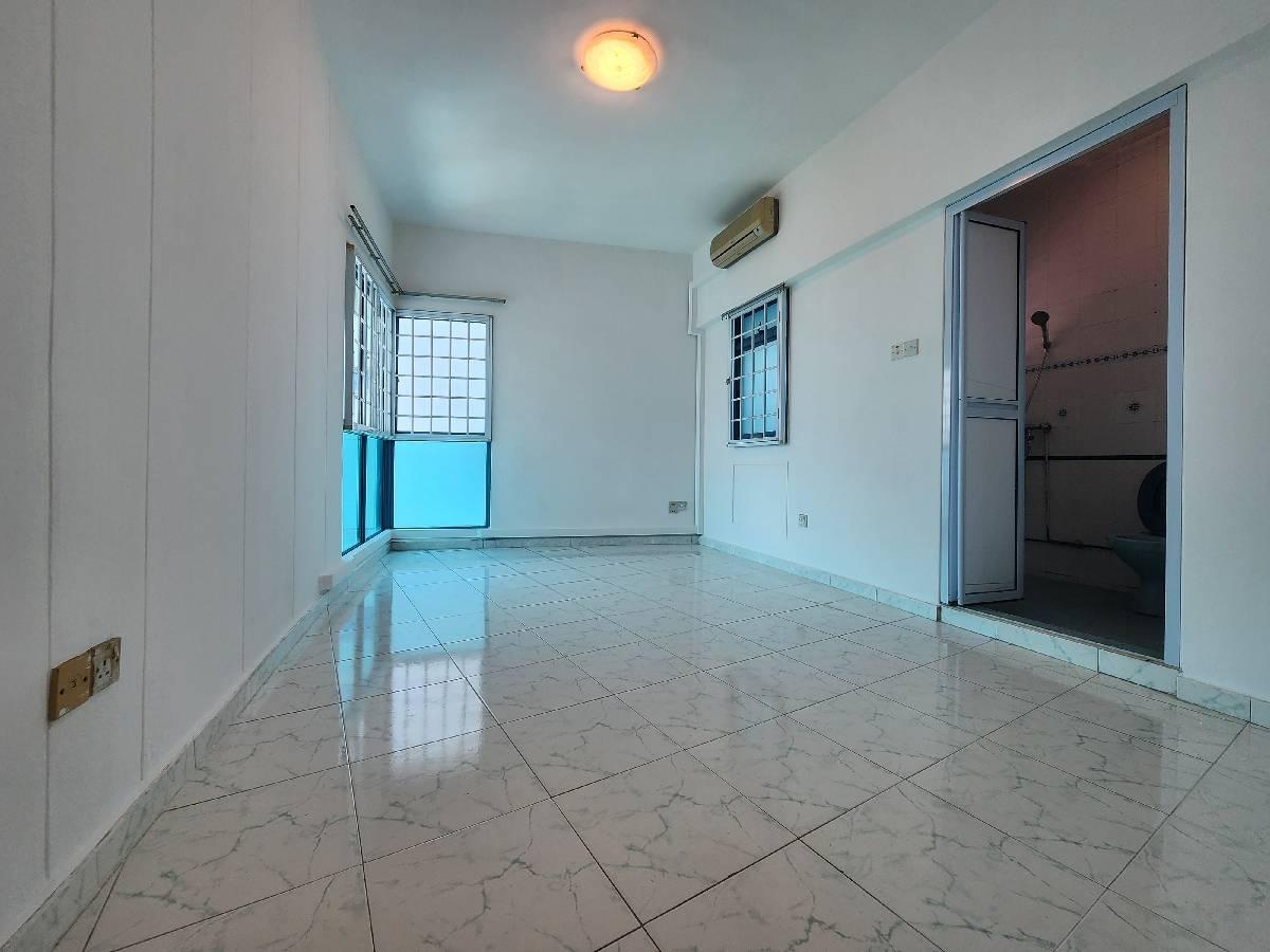 HDB Apartment for Sale, 468C Admiralty Drive HDB Apartment For Sale, $760,000, 3 Bed 2 Bath 1,475 sqft $515.00 psf, SGD 760,000 | 99-year Leasehold