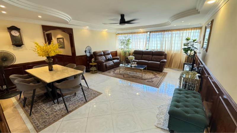Prop-GPT: HDB Apartment: D14  411 Eunos Road 5