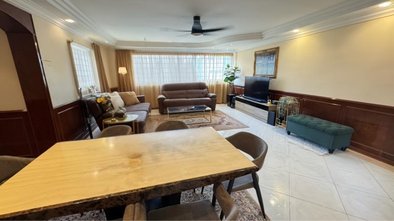 HDB Apartment for Sale, 411 Eunos Road 5 HDB Apartment For Sale, $820,000, 3 Bed 2 Bath 1,151 sqft $712.00 psf, SGD 820,000 | 99-year Leasehold