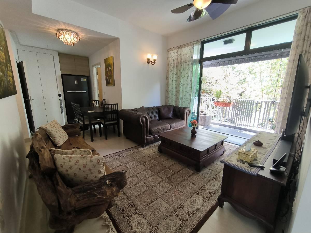 Prop-GPT: Condominium: D25  Rosewood Suites