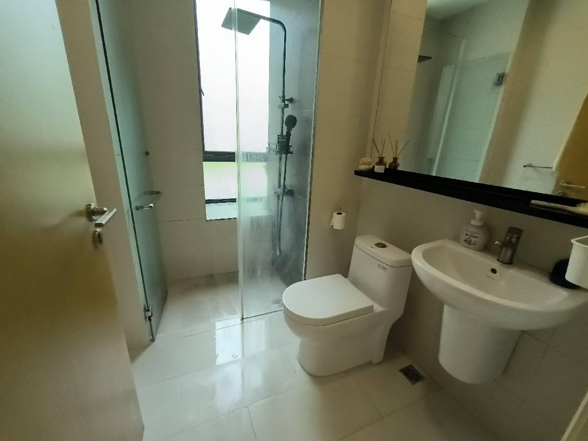 Condominium for Sale: D25, 737873