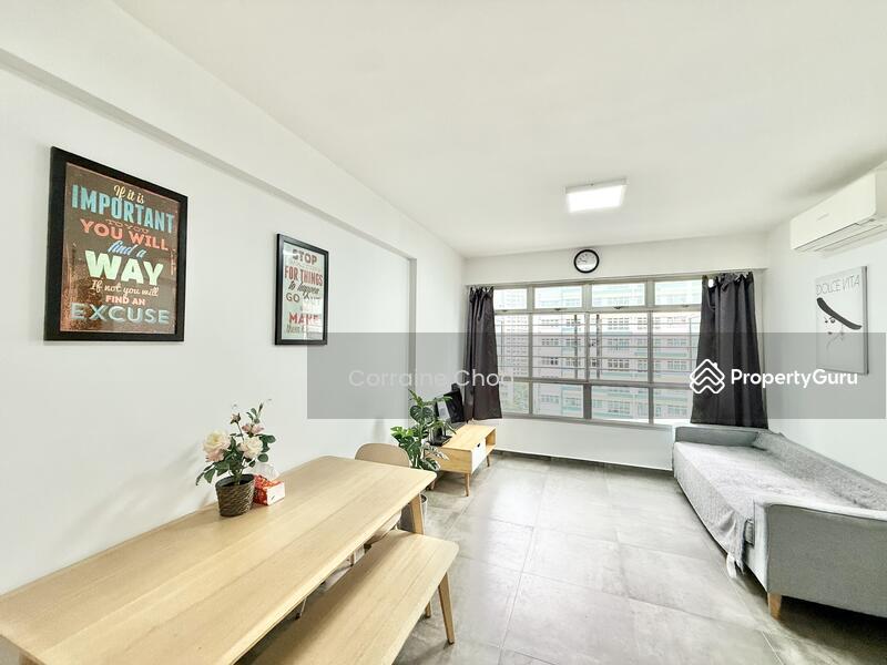 Prop-GPT: HDB Flat: D28 Seletar 467A Fernvale Link
