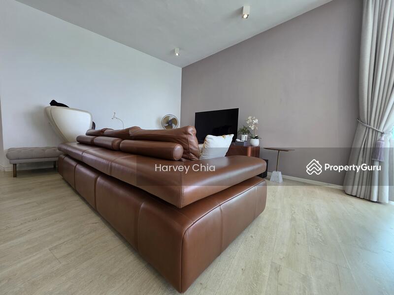 Condominium for Sale, The Clearwater, SGD 1,998,000 | 99-year lease