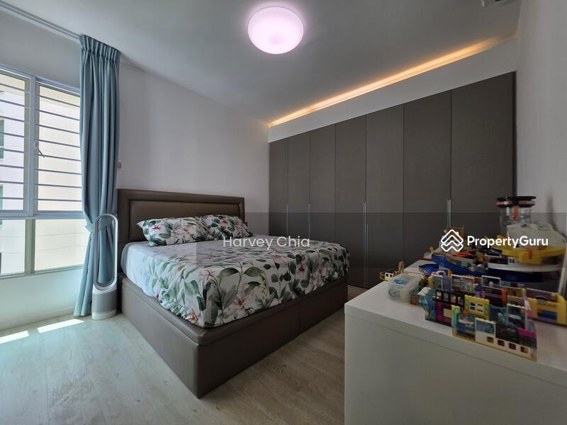 Condominium for Sale, The Clearwater, SGD 1,998,000 | 99-year lease