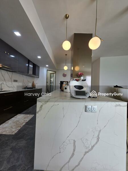 Condominium for Sale, The Clearwater, SGD 1,998,000 | 99-year lease