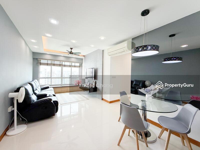 Prop-GPT: HDB Flat: D28 Seletar 469C Sengkang West Way