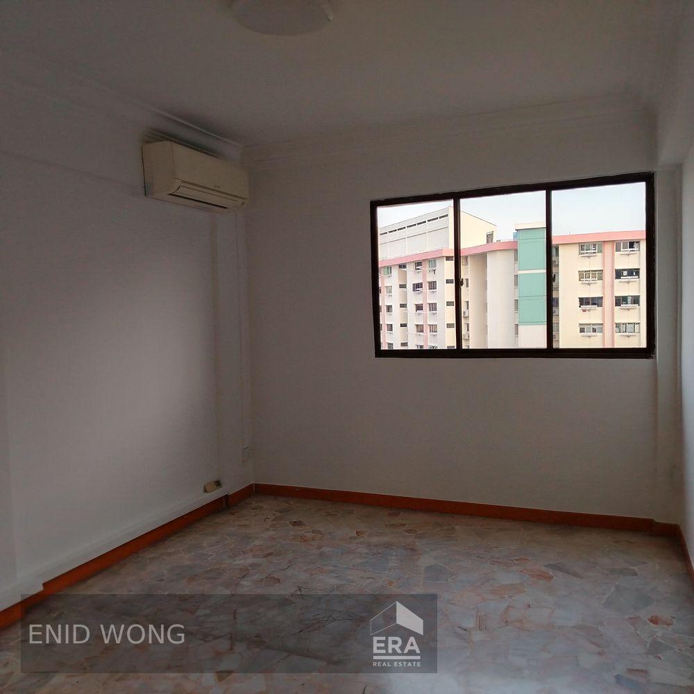 HDB - 2 room for Sale, West Coast Road 704 West Coast Road, SGD 499,000 | Leasehold