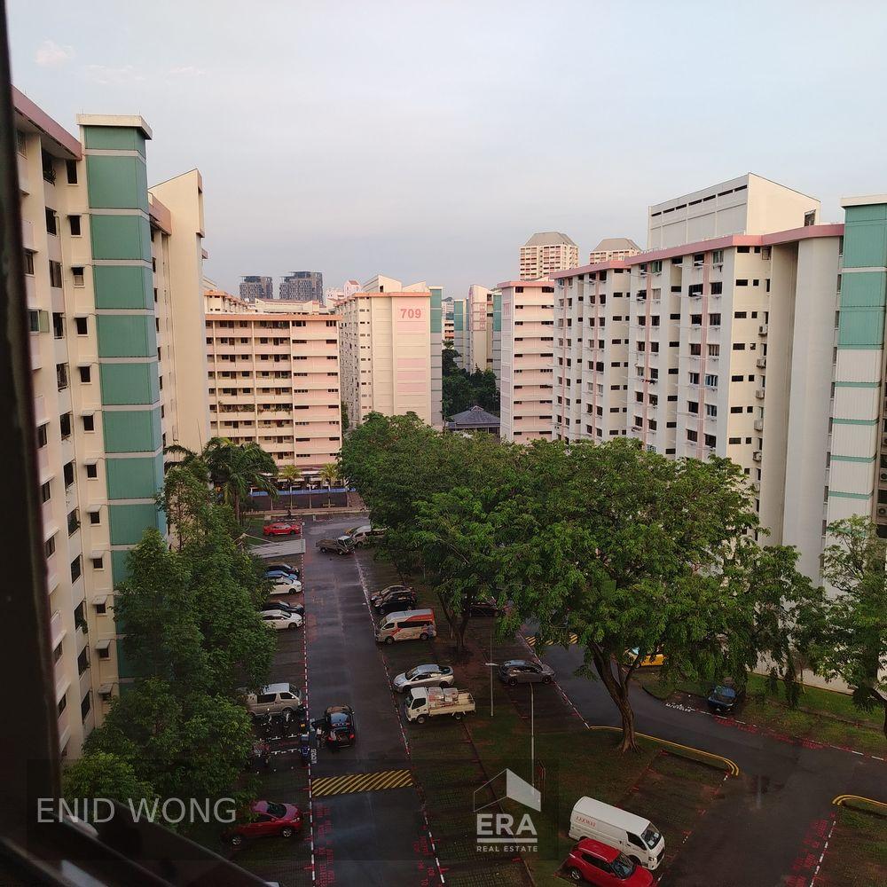 HDB - 2 room for Sale, West Coast Road 704 West Coast Road, SGD 499,000 | Leasehold