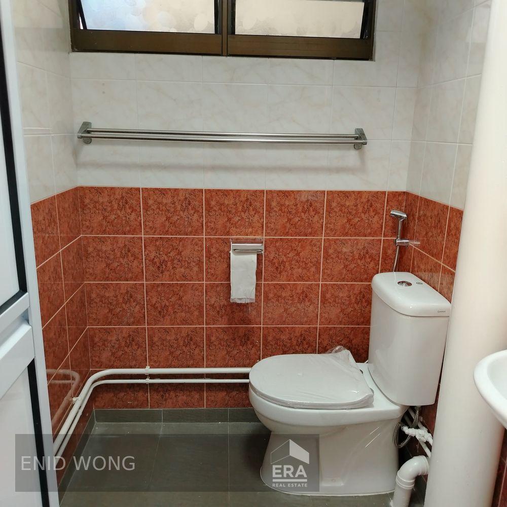 HDB - 2 room for Sale, West Coast Road 704 West Coast Road, SGD 499,000 | Leasehold