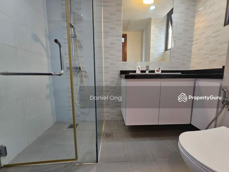 Condominium for Sale, Tanglin View, SGD 2,250,000 | 99-year lease