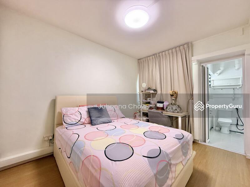 HDB Flat for Sale, 517 Jurong West Street 52, SGD 455,000 | 99-year lease