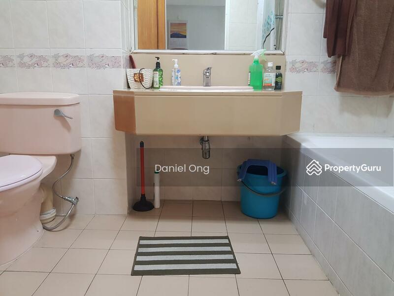 Condominium for Sale, Tanglin Park, SGD 2,800,000 | Freehold