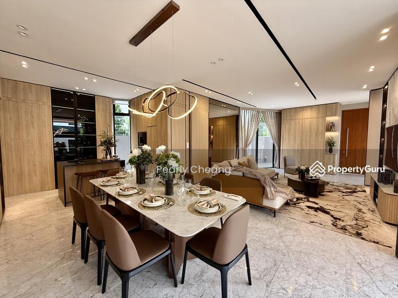 Prop-GPT: Corner Terrace: D10  Brand New 2.5 Storey Corner-T @ Botanical Garden, Gallop Park, Cluny Park, 1km to Nanyang Pri