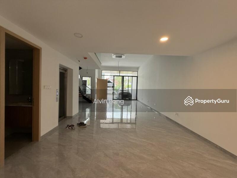 Prop-GPT: Terrace: D19  Brand New Inter Terrace For Sale @ Coniston Grove, Serangoon Gardens