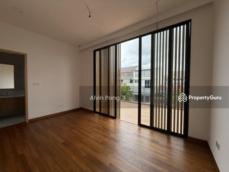 Terrace for Sale, Brand New Inter Terrace For Sale @ Coniston Grove, Serangoon Gardens, SGD 5,800,000 | 999-year lease