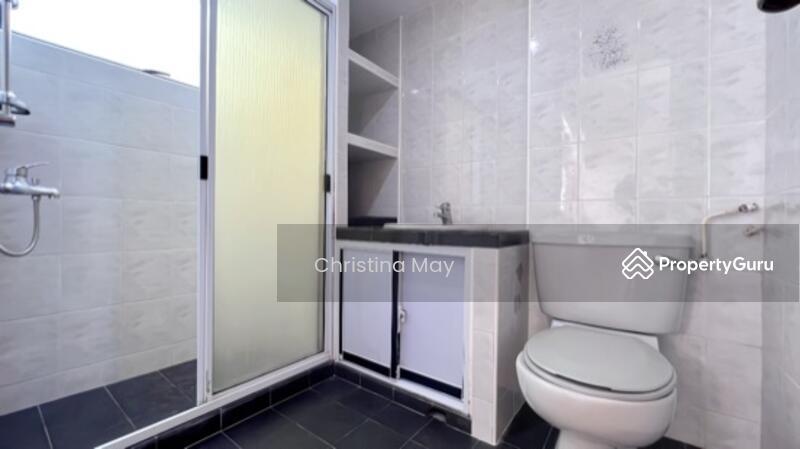 Condominium for Sale: D21, 591301