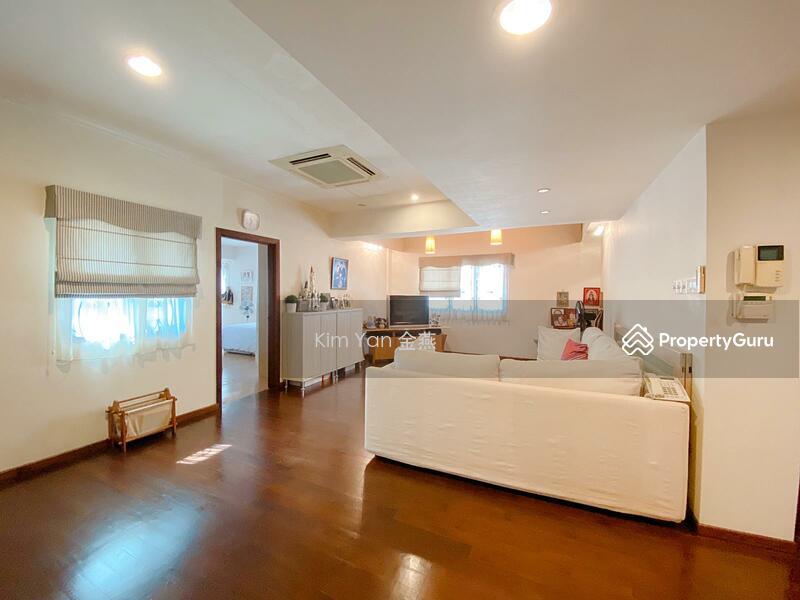 Bungalow for Sale, Resort Design by Architect with functional layout for both comfortable living and entertaining, SGD 11,500,000 | 999-year lease