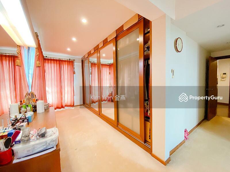 Bungalow for Sale, Resort Design by Architect with functional layout for both comfortable living and entertaining, SGD 11,500,000 | 999-year lease