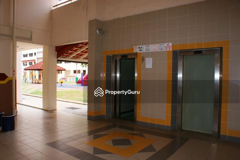 HDB Flat for Sale, 294 Choa Chu Kang Avenue 2, SGD 550,000 | 99-year lease