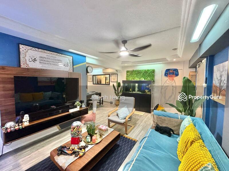 HDB Flat for Sale, 294 Choa Chu Kang Avenue 2, SGD 550,000 | 99-year lease