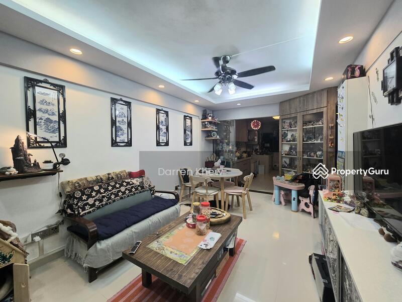 HDB Flat for Sale, 525 Jurong West Street 52, SGD 468,000 | 99-year lease