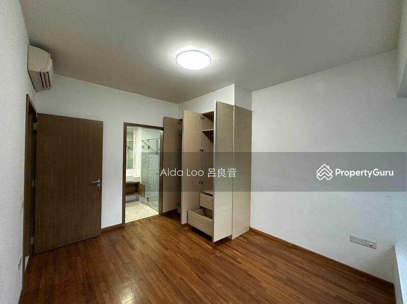 Condominium for Sale, Waterfront Waves, SGD 1,700,000 | 99-year lease