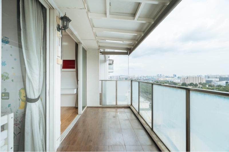 Apartment for Sale, The Centris Apartment For Sale, $1,980,000, 3 Bed 2 Bath 1,152 sqft $1,719.00 psf, SGD 1,980,000 | 99-year Leasehold