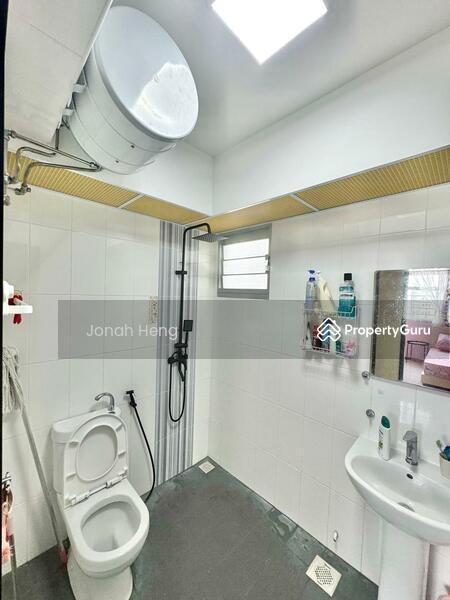 HDB Flat for Sale, 675A Fern Grove @ Yishun, SGD 660,000 | 99-year lease