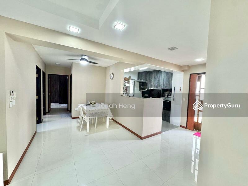 HDB Flat for Sale, 675A Fern Grove @ Yishun, SGD 660,000 | 99-year lease