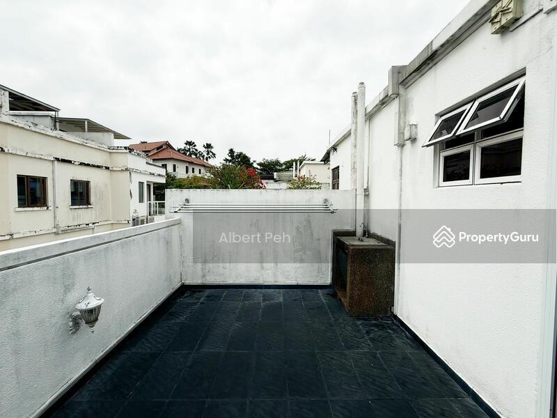 Corner Terrace for Sale, Cashew Crescent, SGD 5,600,000 | 999-year lease