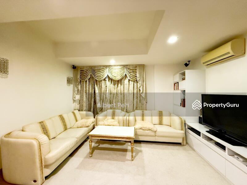 Corner Terrace for Sale, Cashew Crescent, SGD 5,600,000 | 999-year lease