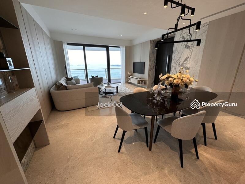 Prop-GPT: Condominium: D04  Cape Royale