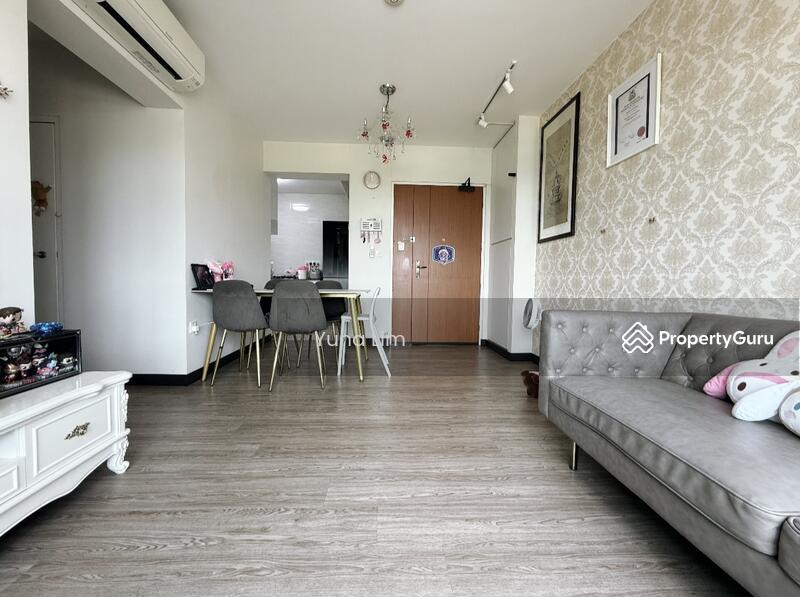 HDB Flat for Sale, 995A Buangkok Crescent, SGD 550,000 | 99-year lease