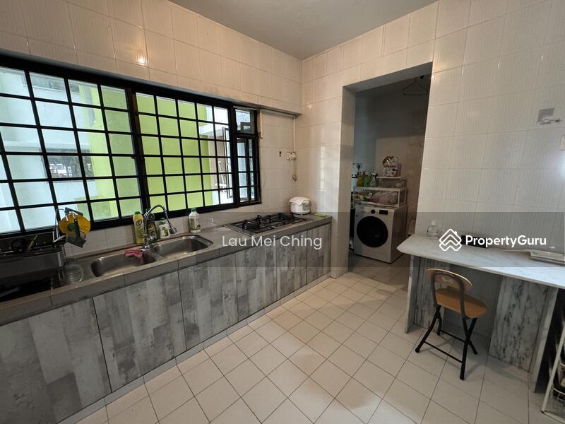 Apartment for Sale: D20, 579727