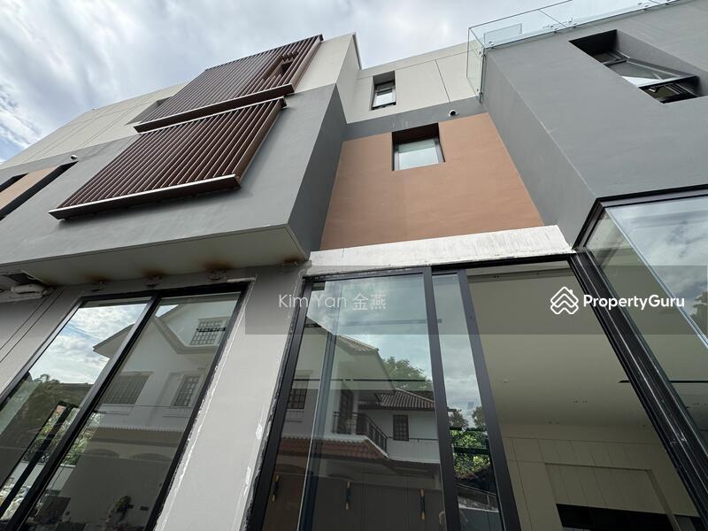 Bungalow for Sale, Brand new/luxury bungalow, 4 levels with lift & pool, bright basement with build-in wine cellar, SGD 18,180,000 | Freehold
