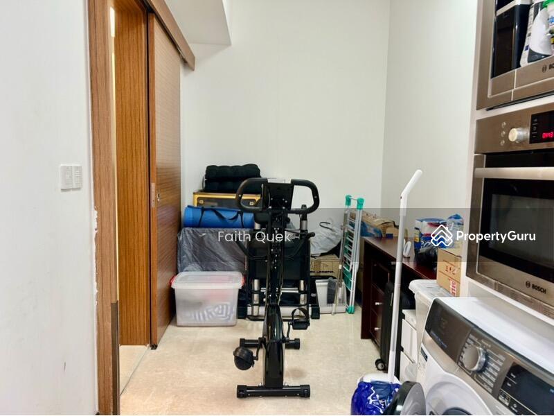 Condominium for Sale: D05, 126000