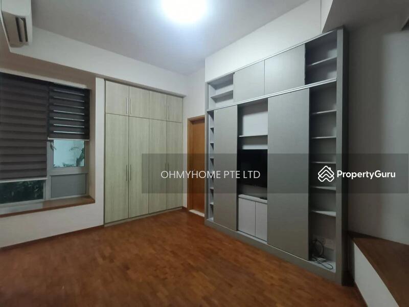 Prop-GPT: Condominium: D20  Clover By The Park