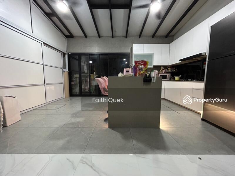 Prop-GPT: Terrace: D22 Boon Lay Westville