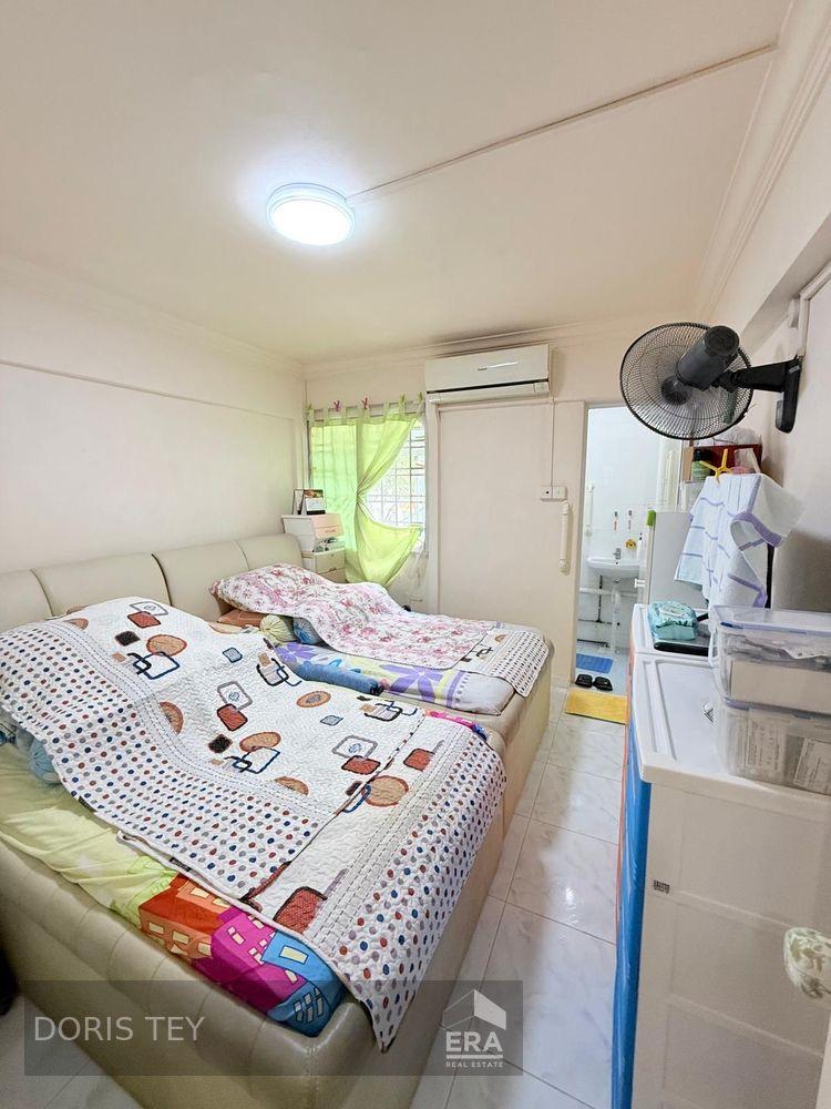 HDB - 2 room for Sale, Ang Mo Kio Avenue 10 474 Ang Mo Kio Avenue 10, SGD 410,413 | Leasehold