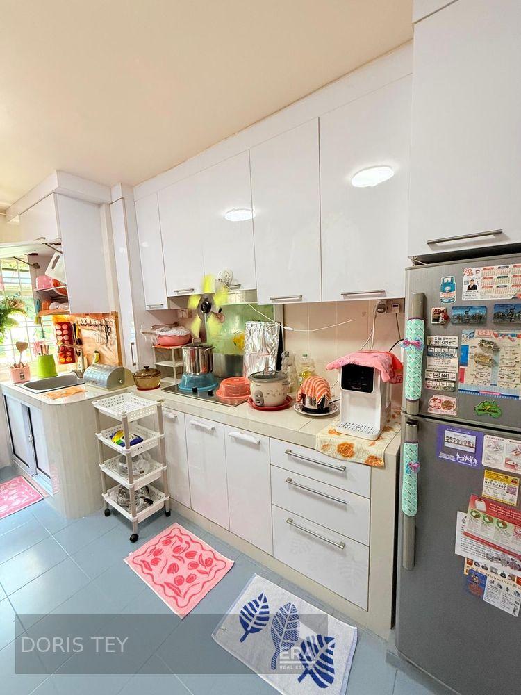 HDB - 2 room for Sale, Ang Mo Kio Avenue 10 474 Ang Mo Kio Avenue 10, SGD 410,413 | Leasehold