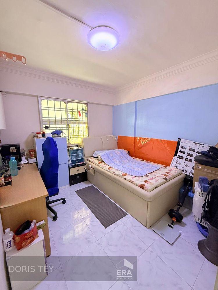 HDB - 2 room for Sale, Ang Mo Kio Avenue 10 474 Ang Mo Kio Avenue 10, SGD 410,413 | Leasehold
