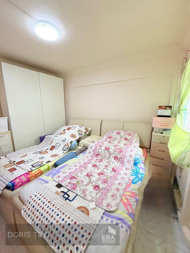 HDB - 2 room for Sale, Ang Mo Kio Avenue 10 474 Ang Mo Kio Avenue 10, SGD 410,413 | Leasehold