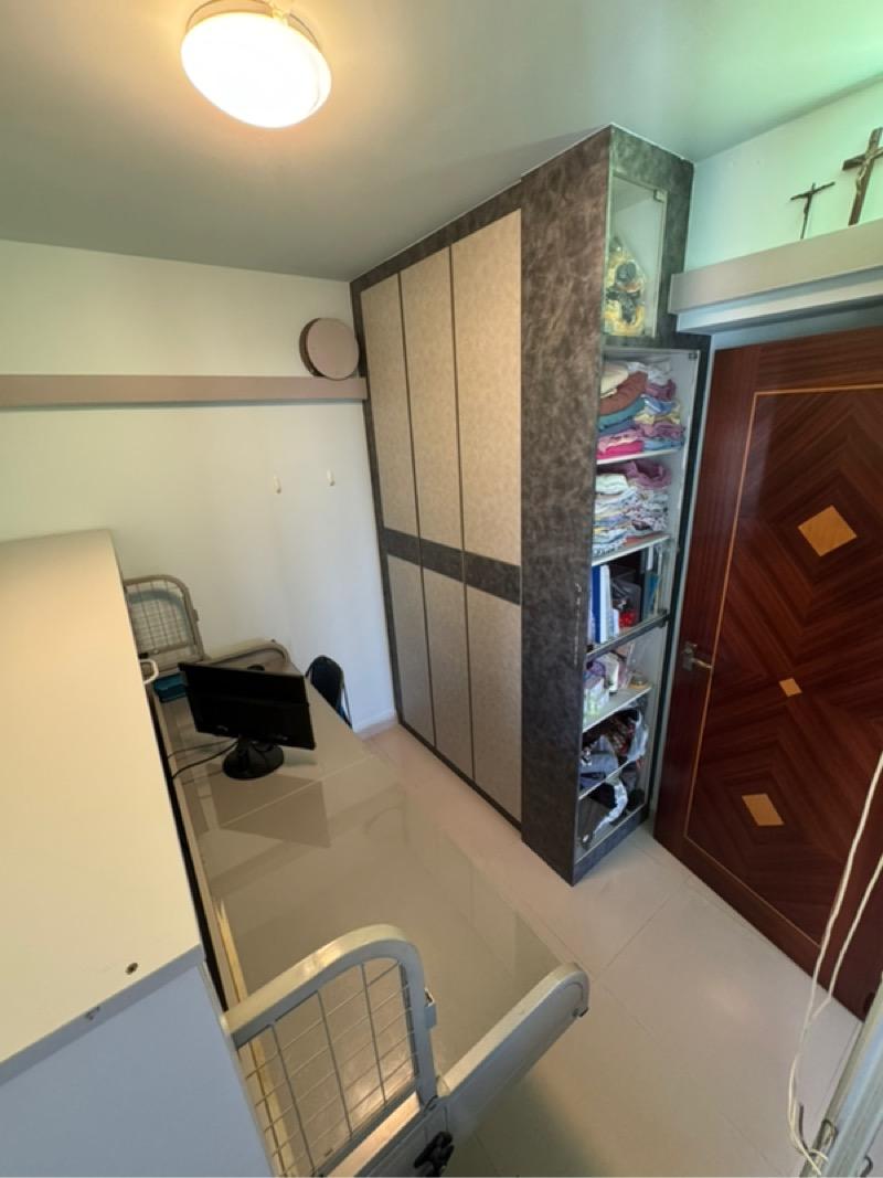 91 Tanglin Halt Road HDB Apartment For Sale, $1,430,000, 4 Bed 2 Bath 1,184 sqft $1,208.00 psf