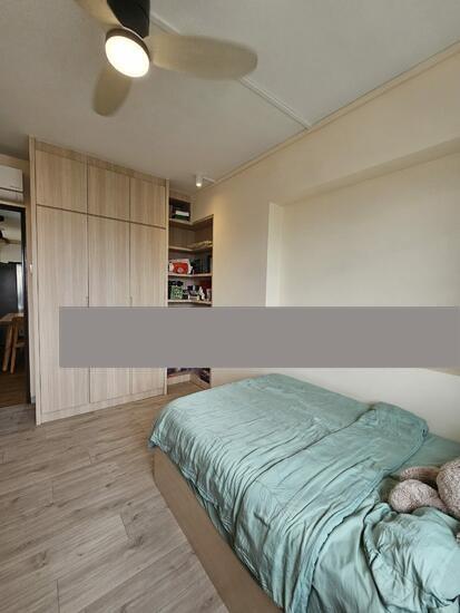 HDB Apartment for Sale: Holland, D10, 270030