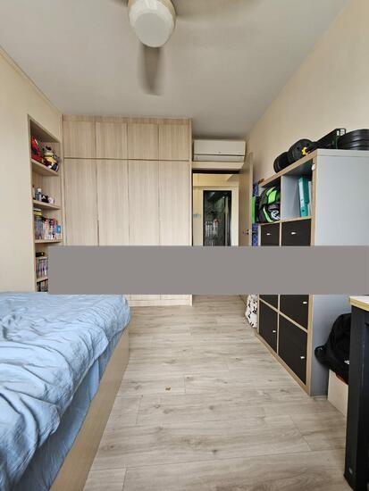 HDB Apartment for Sale: Holland, D10, 270030