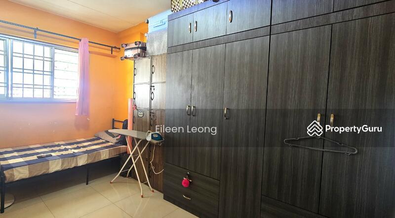 HDB Flat for Sale, 287 Yishun Avenue 6, SGD 439,000 | 99-year lease