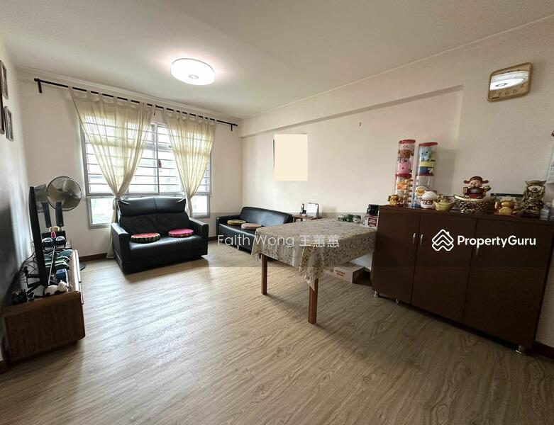Prop-GPT: HDB Flat: D03  95B Henderson Road