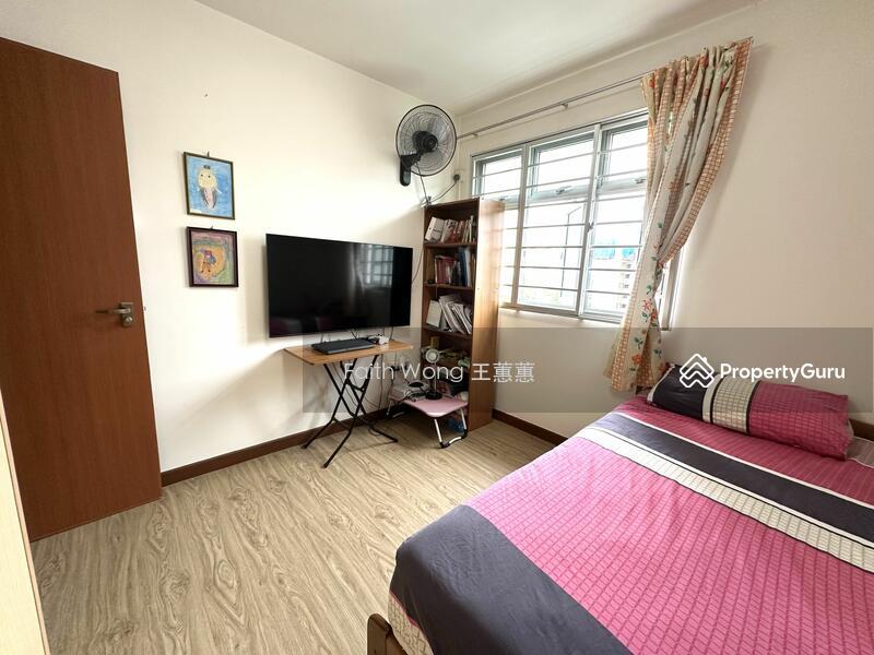 HDB Flat for Sale, 95B Henderson Road, SGD 980,000 | 99-year lease