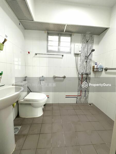 HDB Flat for Sale, 95B Henderson Road, SGD 980,000 | 99-year lease