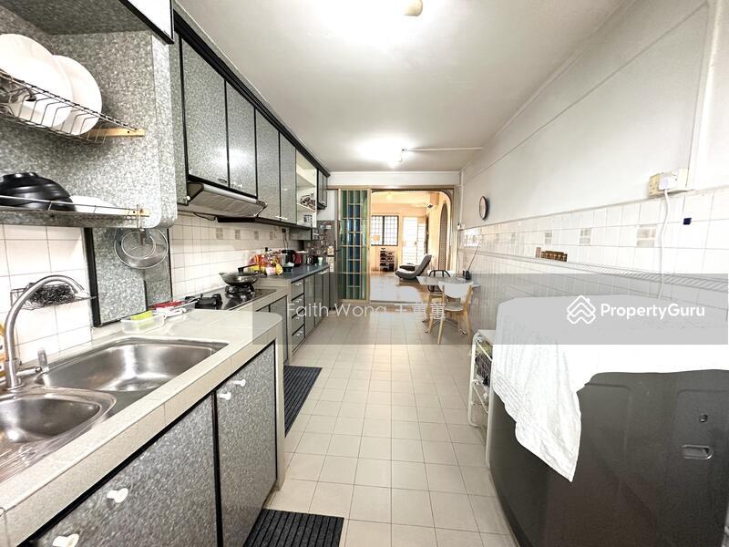 HDB Flat for Sale, 731 Clementi West Street 2, SGD 420,000 | 99-year lease